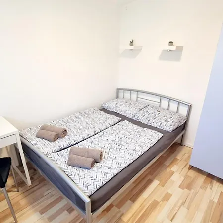 Apartment Anika Vir
